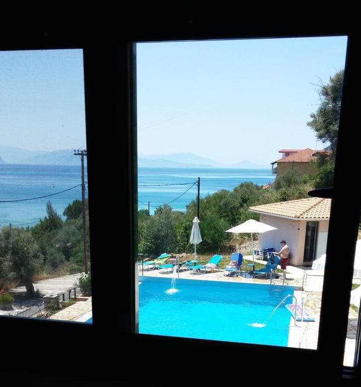 Katerina Lefkada Aparthotel Vasilikí Rum bild