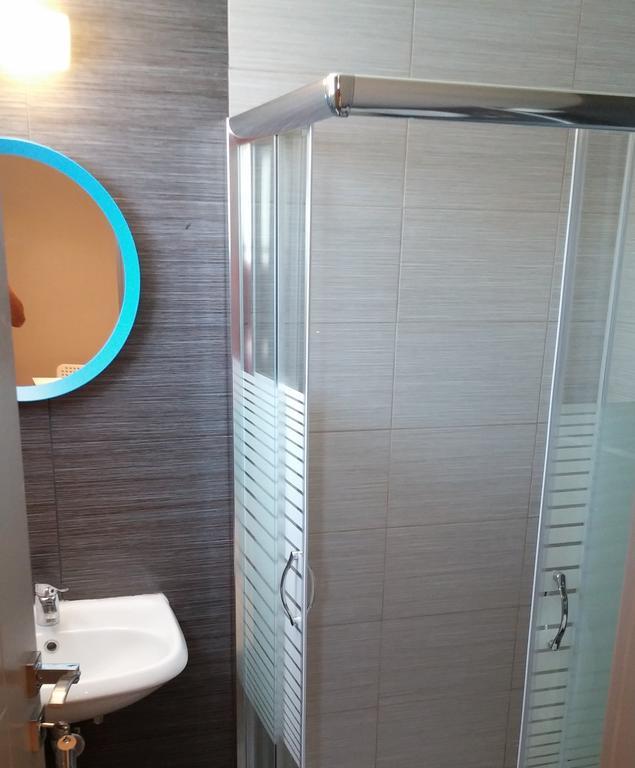 Katerina Lefkada Aparthotel Vasilikí Rum bild