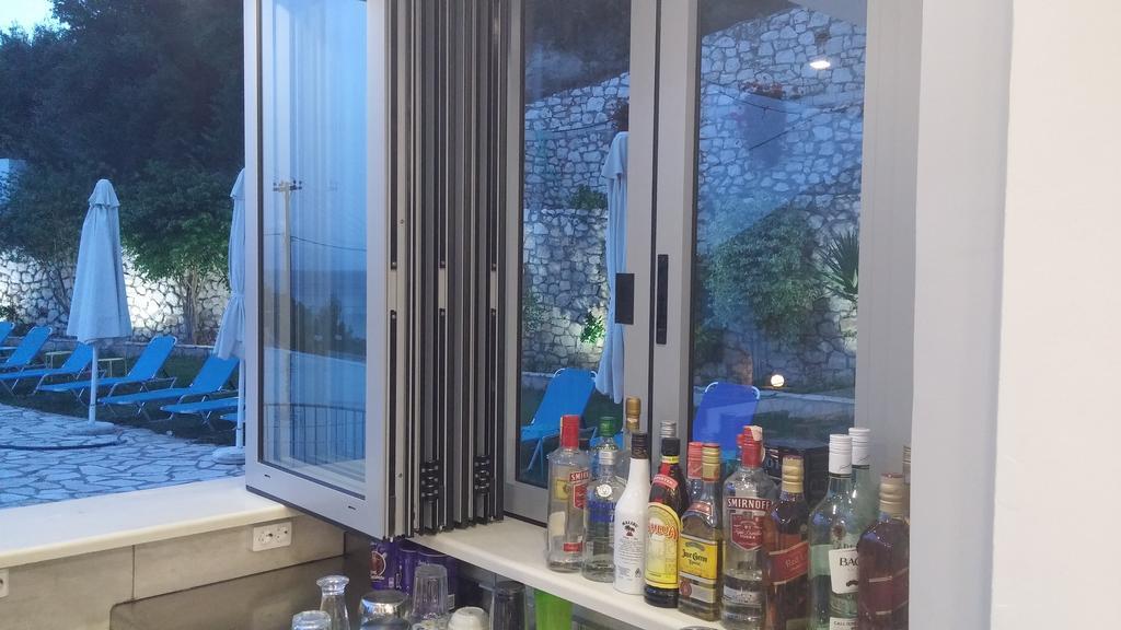 Katerina Lefkada Aparthotel Vasilikí Exteriör bild