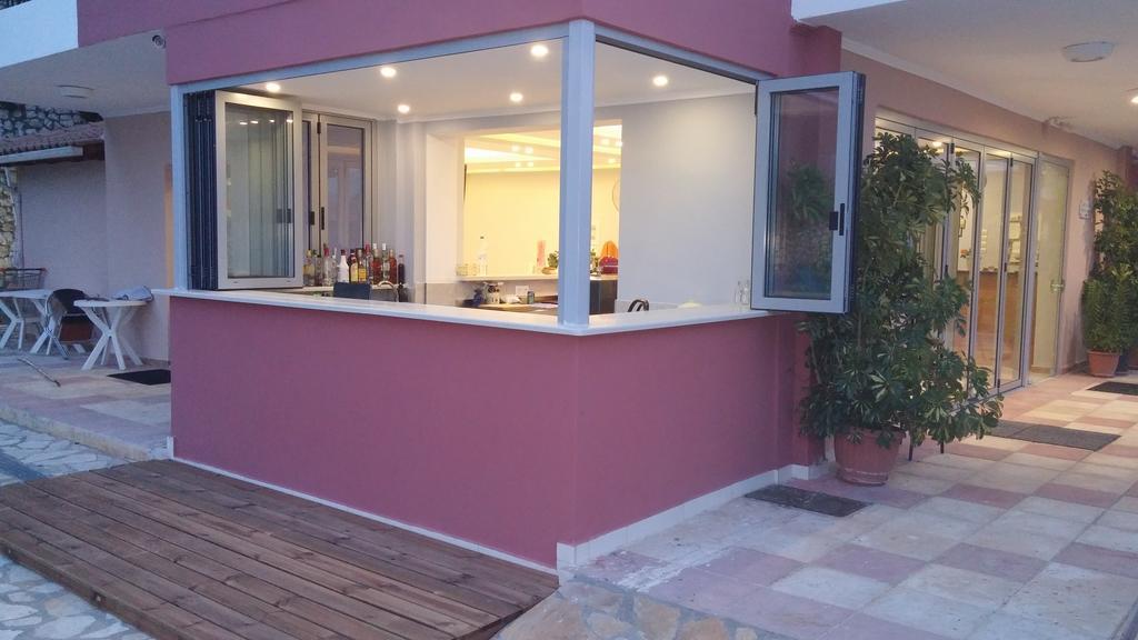 Katerina Lefkada Aparthotel Vasilikí Exteriör bild