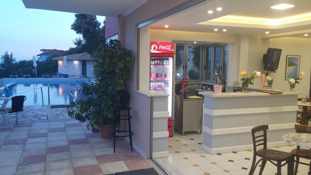 Katerina Lefkada Aparthotel Vasilikí Exteriör bild